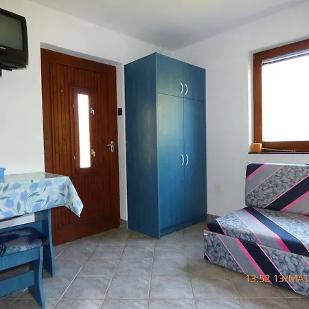 Fabian Apartman-haz 公寓 *