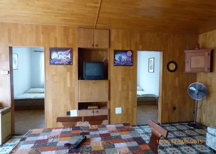 Daire Fabian Apartman-haz