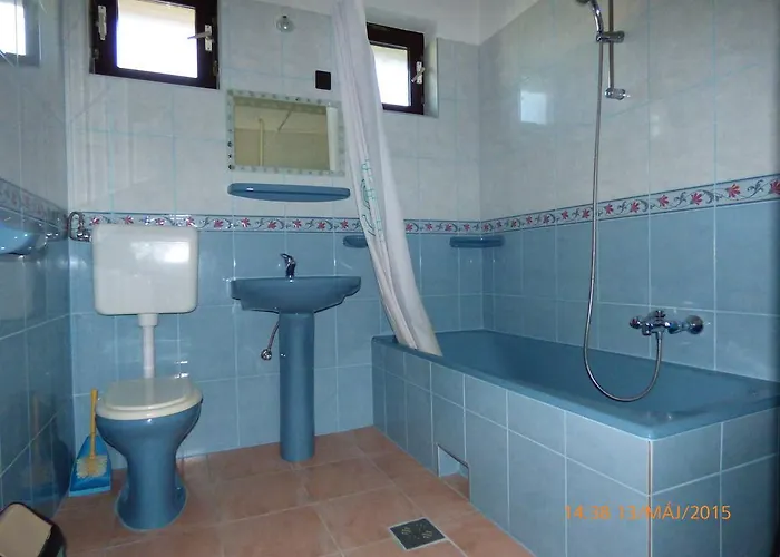 Fabian Apartman-haz * Szántód